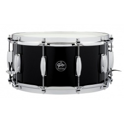 Snare Drum Renown Maple