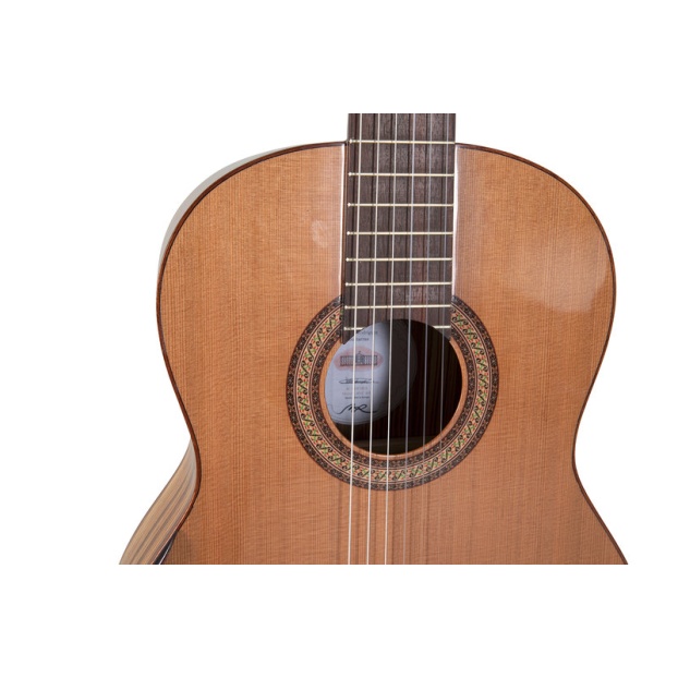ACADEMIA Series AC40 4/4 size ACADEMIA Series AC40 4/4 size