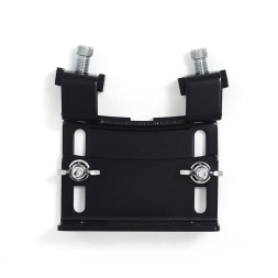 Bassorummun lisävaruste Bass Drum Raiser (bassorummun nostin)