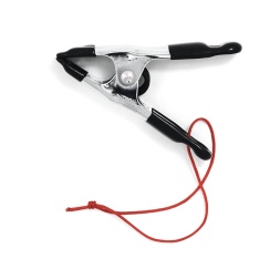 Löökpillide hoidja Triangle Clip