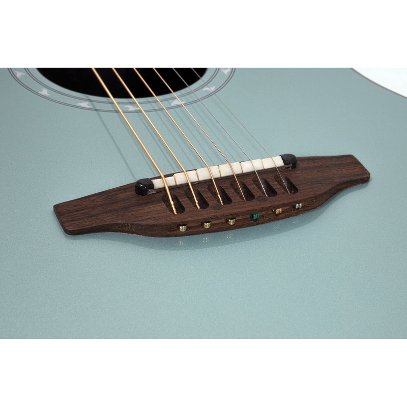 E-Acoustic Guitar Pro Series Ultra Mid-Depth Non-Cutaway